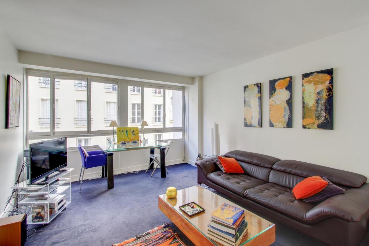 Appartement Elegant Pres De La Tour Eiffel By Weekome Parijs